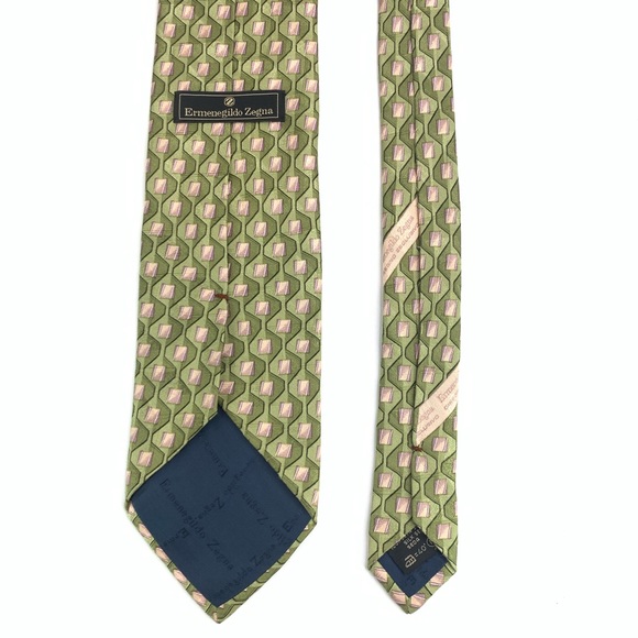 Ermenegildo Zegna Geometric 100% Silk Tie. - Picture 7 of 7